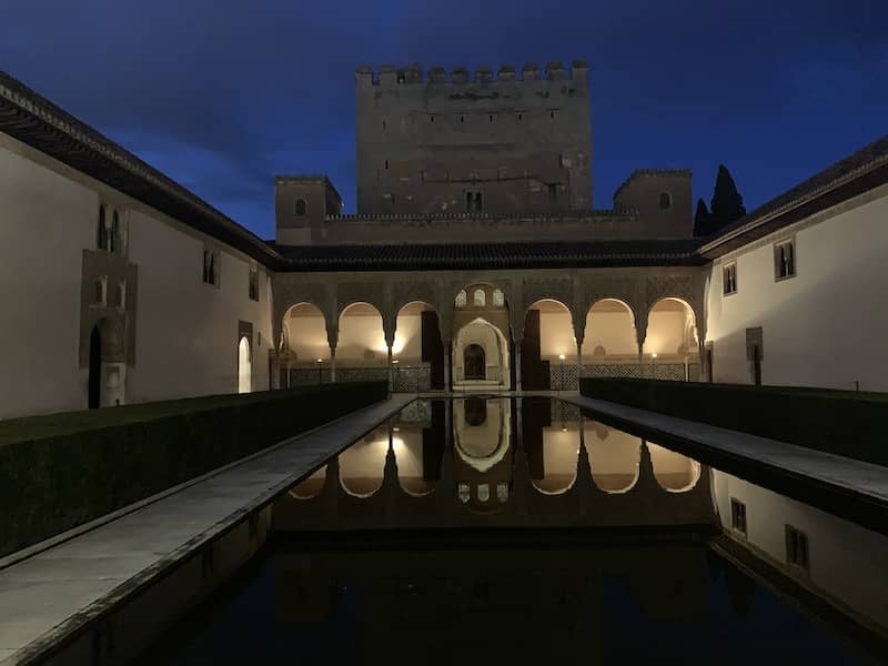 imagen de importancia del agua en la Alhambra
