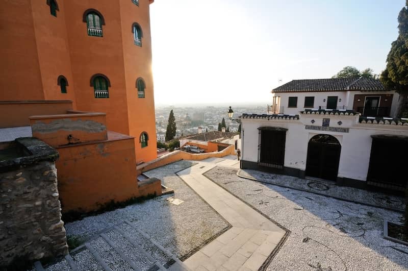 imagen de caminos para llegar a la Alhambra